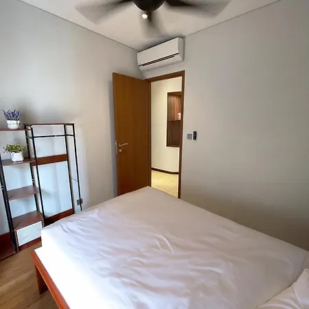 Deluxe Apartment Across Klcc Kuala Lumpur Exterior photo